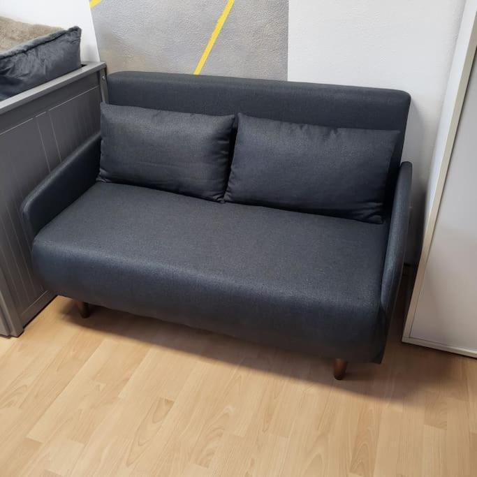 Entspannen In An Der Donau Inklusive Netflix Apartament